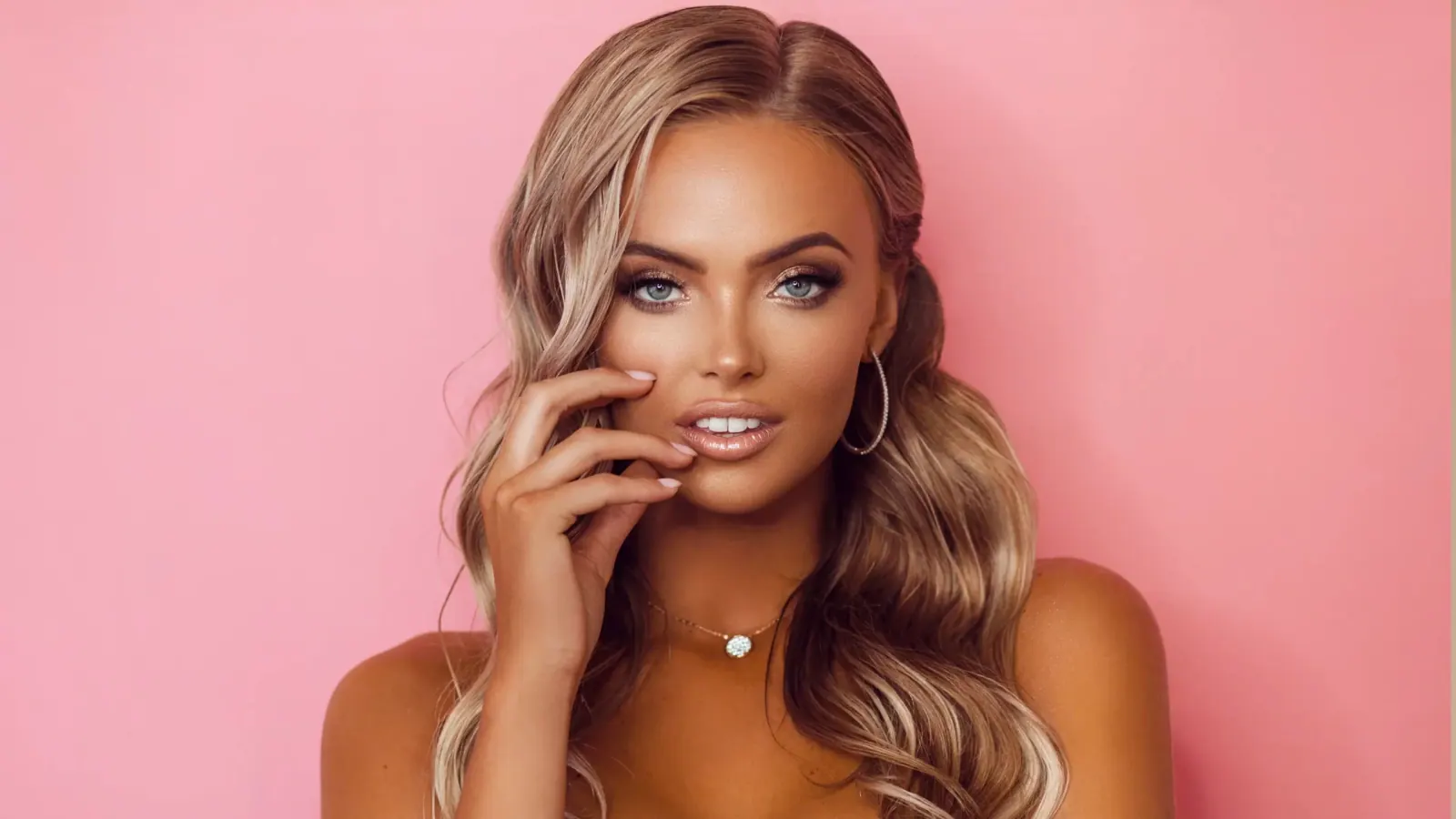 Eyelash extensions and beauty styling at Choi Lash and Brow